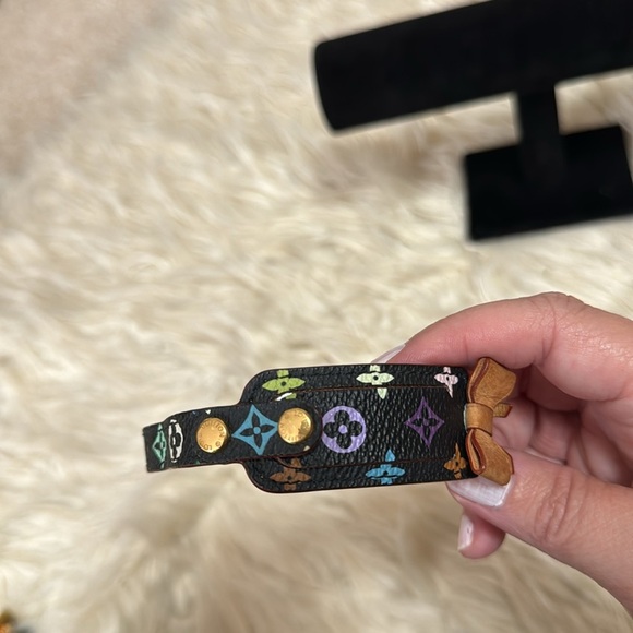 Louis Vuitton Murikami RARE black leather window bracelet - Picture 11 of 12